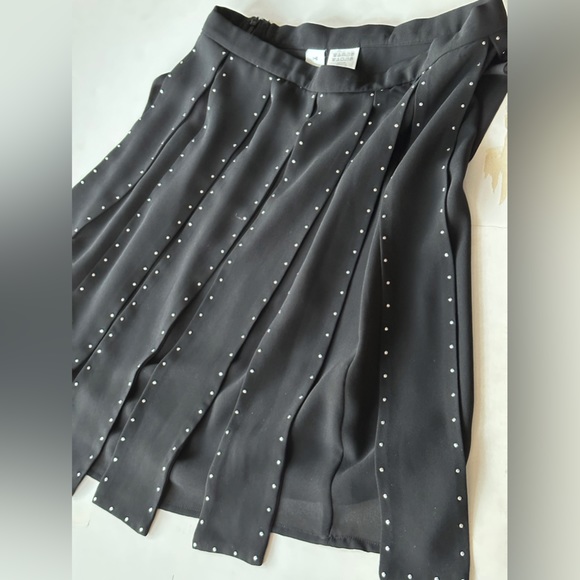 Michael Kors Embellished metal studs panels Swings above knees Crepe fabric - Picture 1 of 11